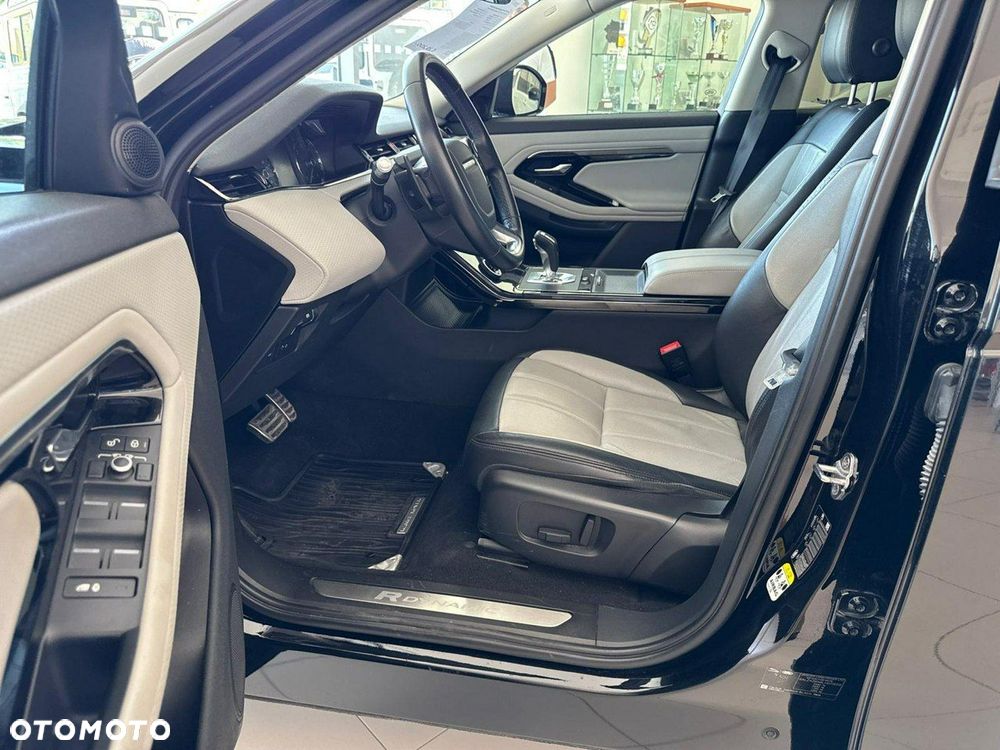 Land Rover Range Rover Evoque - 16