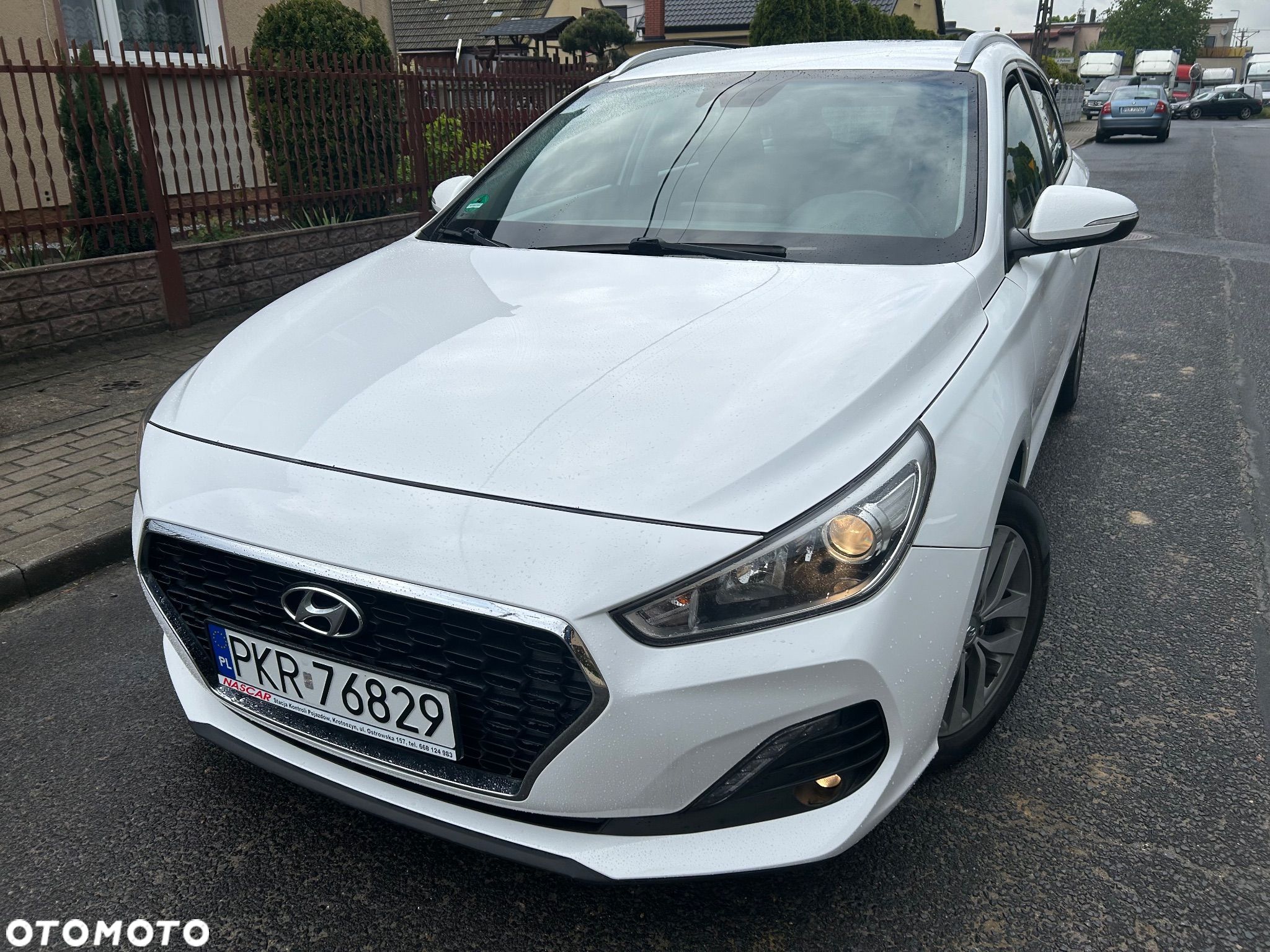 Hyundai i30 1.4 T-GDI DCT Fastback Premium - 1