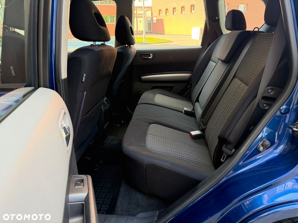 Nissan X-Trail 2.0 dCi XE - 25