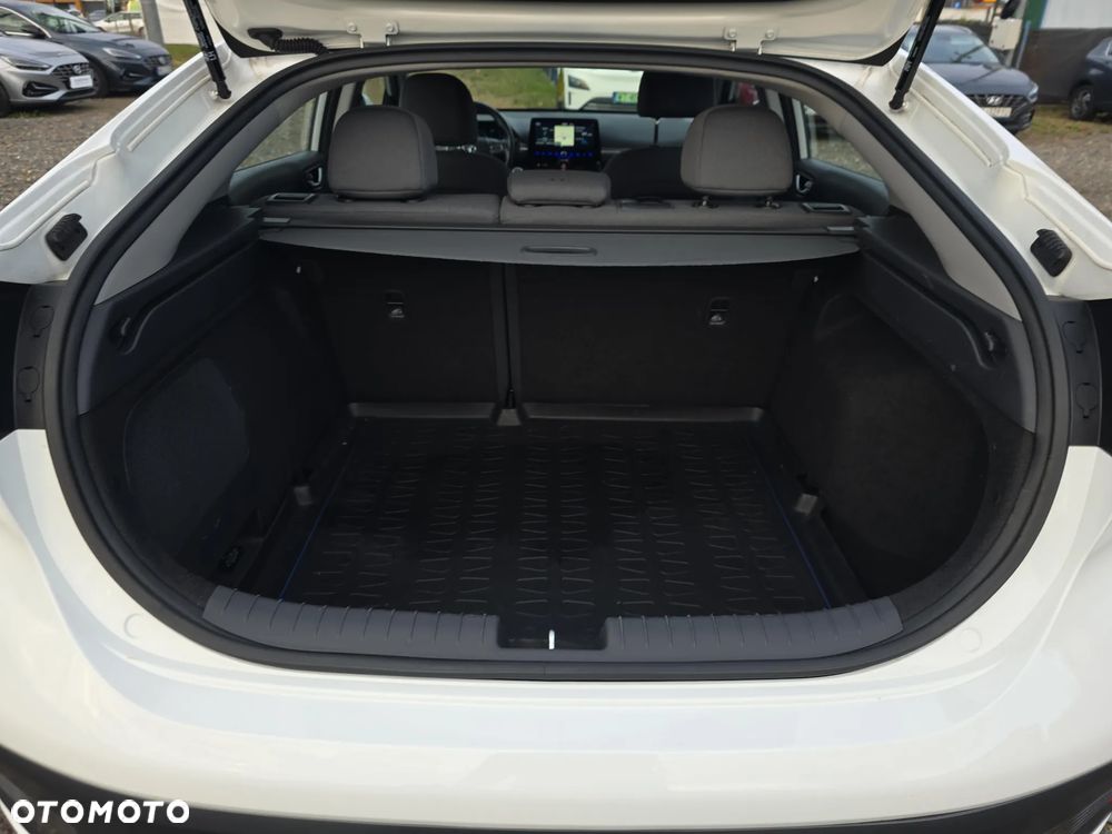 Hyundai IONIQ hybrid Premium - 17