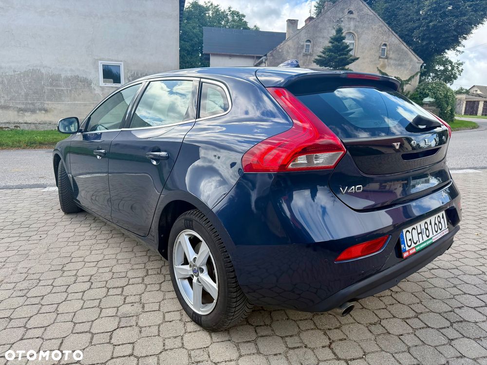 Volvo V40 D4 Drive-E Momentum - 6
