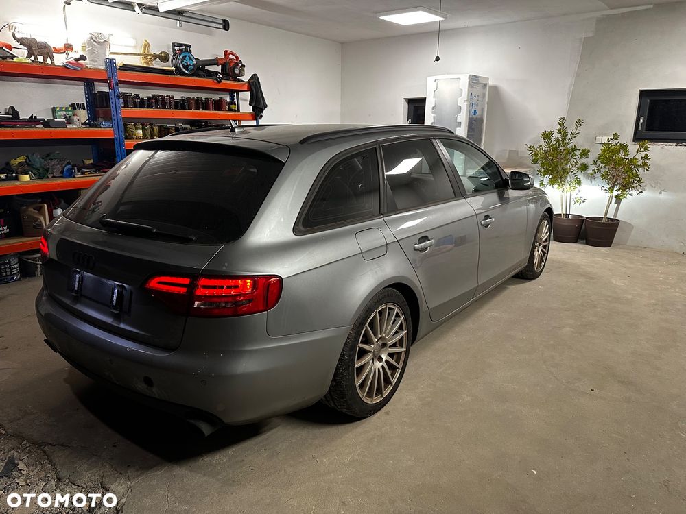 Audi A4 Avant - 2