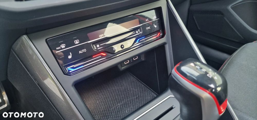Volkswagen Polo 2.0 TSI GTI DSG - 34
