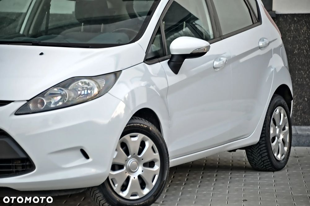 Ford Fiesta 1.25 Ambiente - 11