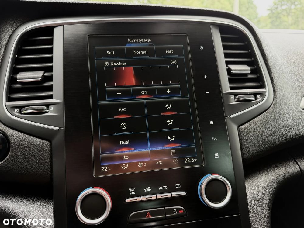 Renault Megane ENERGY TCe 130 Start & Stop LIMITED - 30