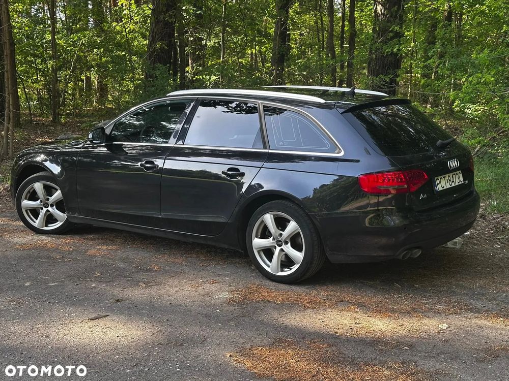 Audi A4 Avant 2.0 TDI DPF Ambiente - 6