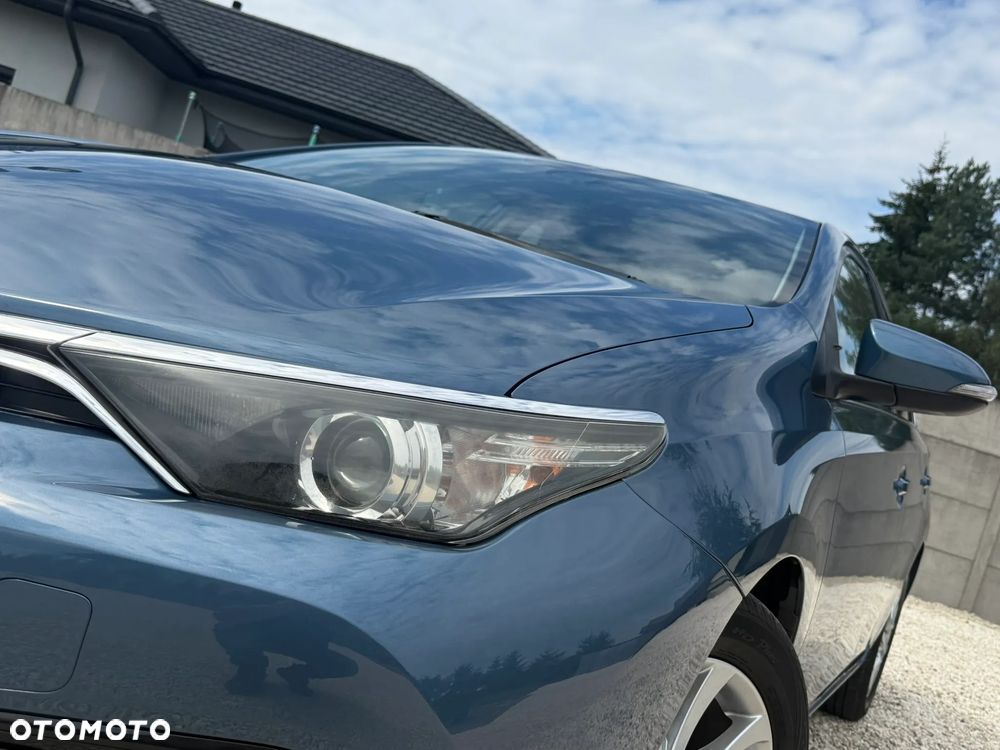 Toyota Auris 1.2 T Dynamic - 17