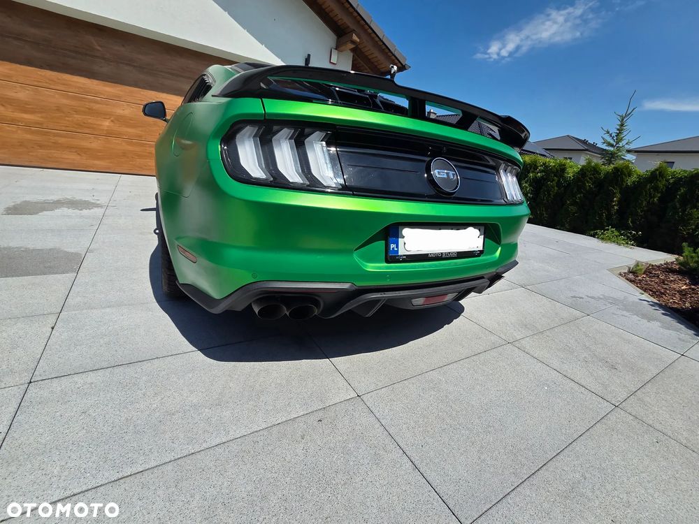Ford Mustang - 10