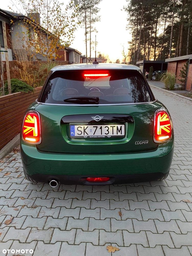 MINI Cooper Standard - 10