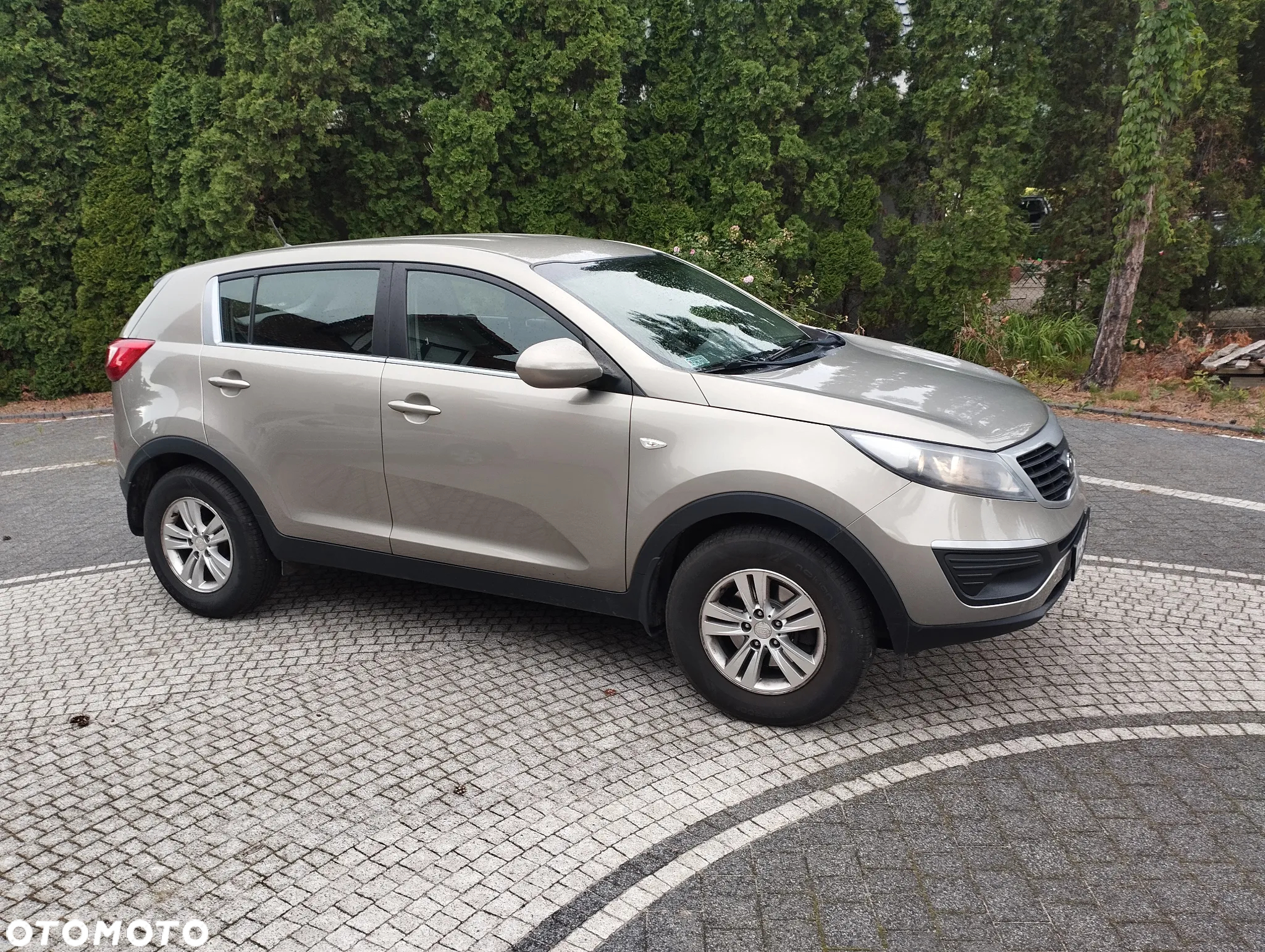 Kia Sportage 2.0 S - 2