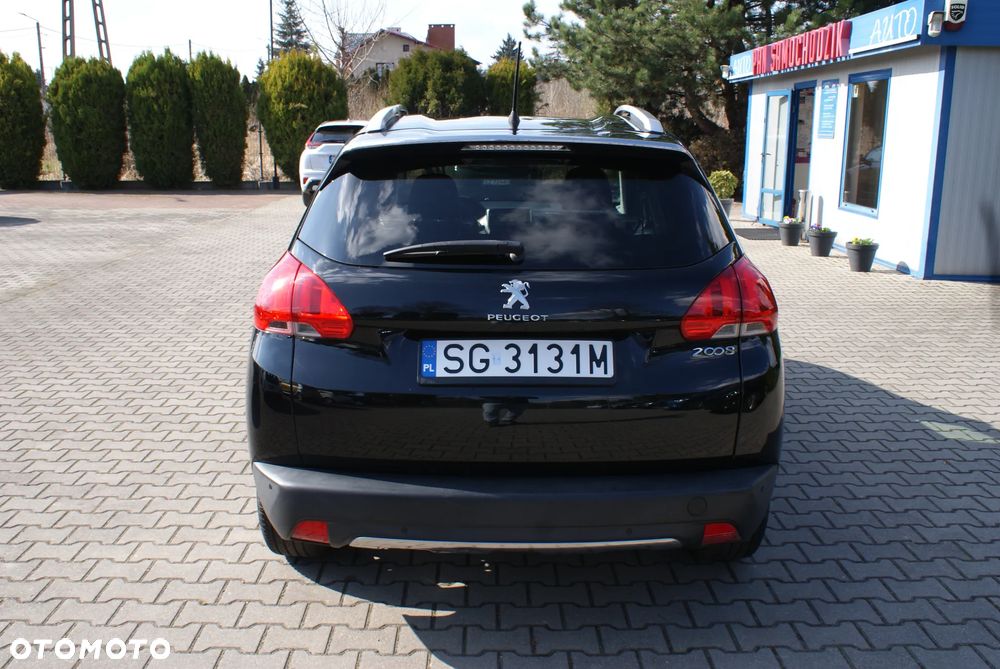 Peugeot 2008 1.6 VTi Style - 11