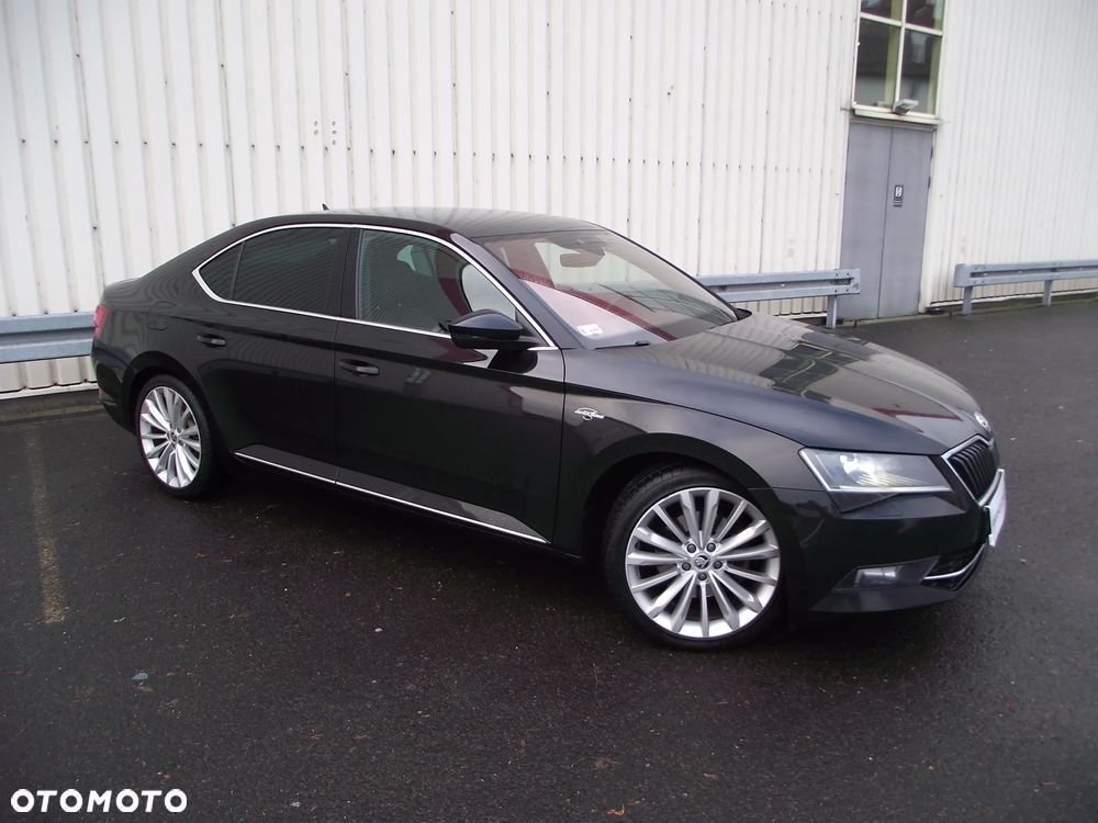 Skoda Superb 2.0 TDI L&K DSG - 5