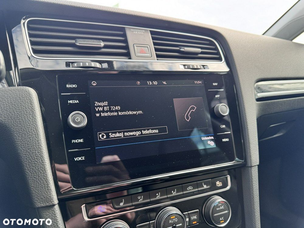 Volkswagen Golf - 40