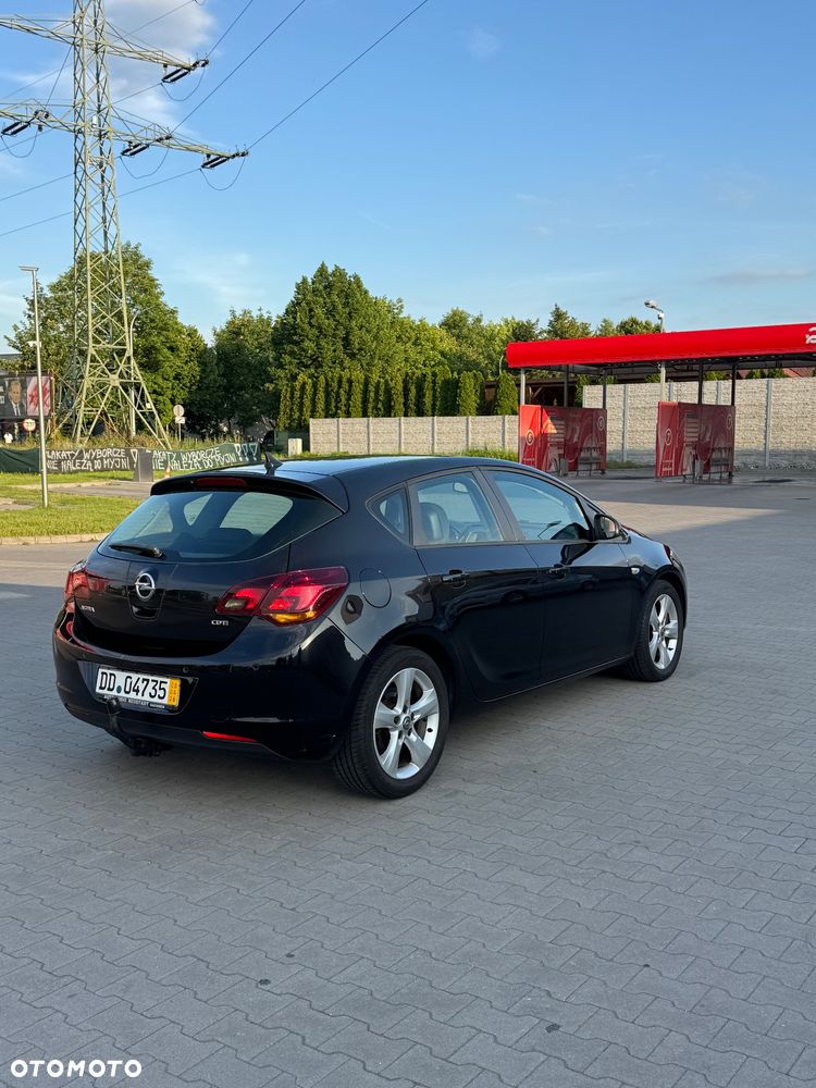 Opel Astra - 8