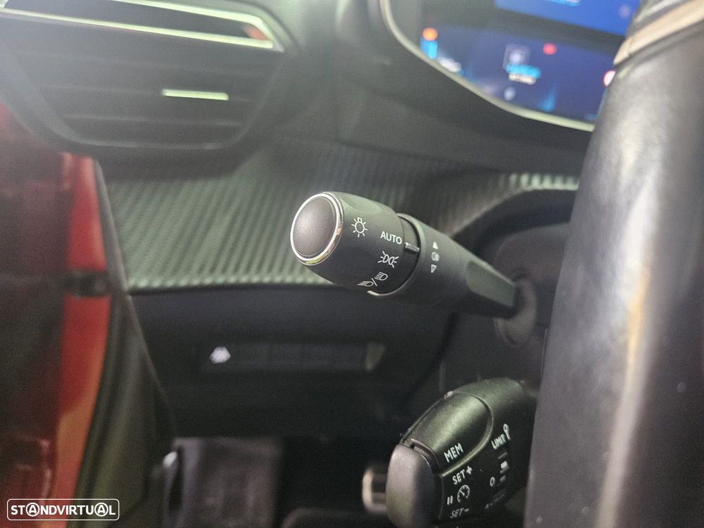 Peugeot e-208 50 kWh GT Pack - 17