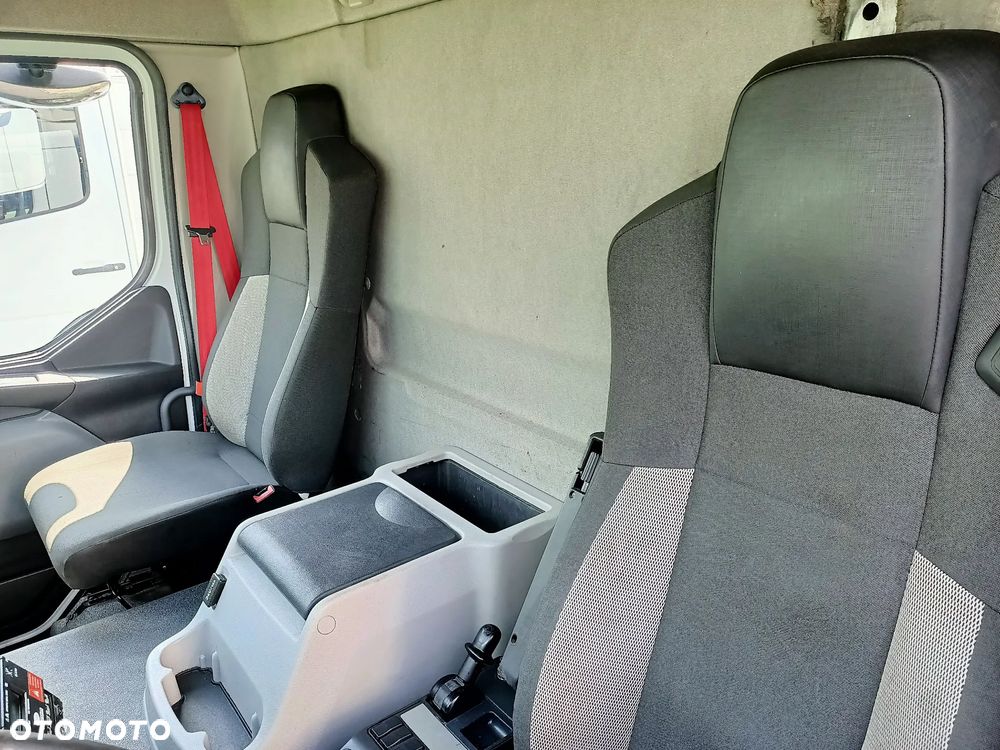 Renault D19 4X2 EURO 6 Chłodnia Supra 1150 MT Dwie Komory - 10