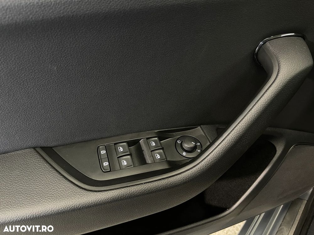 Skoda Superb 2.0 TDI DSG Ambition - 20