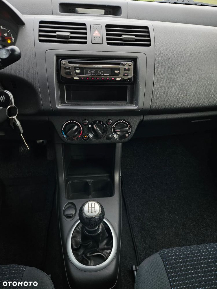 Suzuki Swift 1.3 Classic - 15
