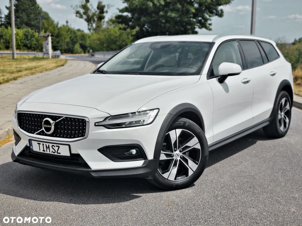 Volvo V60 Cross Country B4 D AWD Geartronic Pro - 10