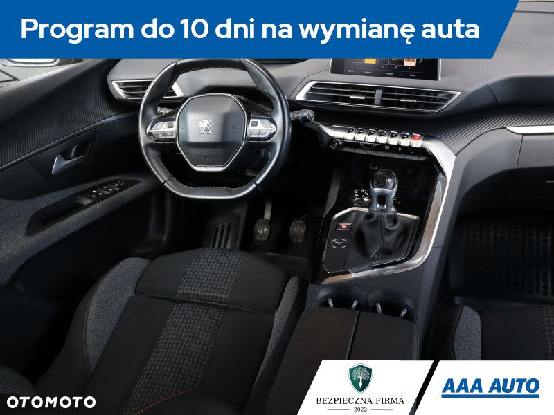 Peugeot 3008 - 8