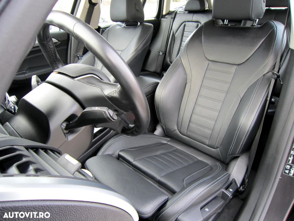 BMW X3 xDrive20i Aut. - 9