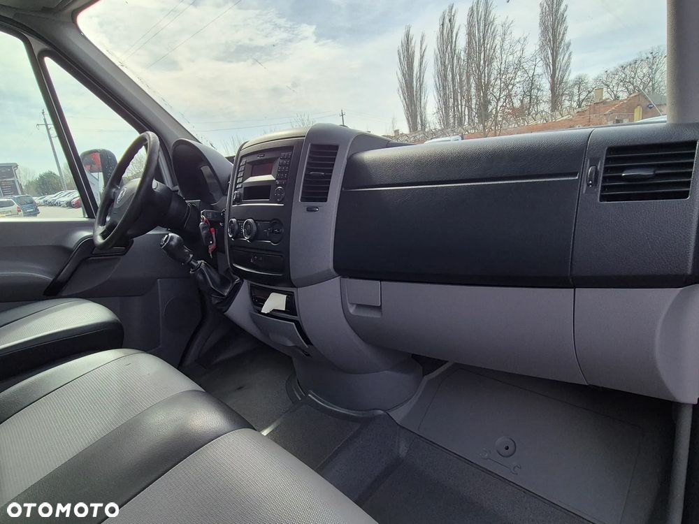 Volkswagen CRAFTER - 26