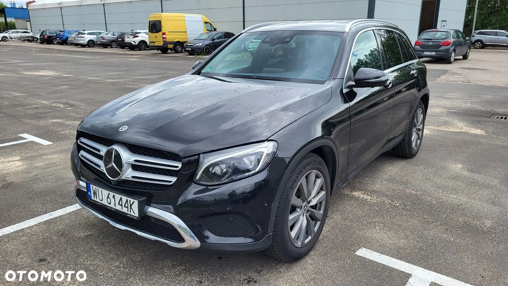 Mercedes-Benz GLC 250 4Matic 9G-TRONIC - 1