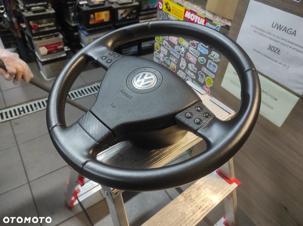 KIEROWNICA 3 RAMIENNA SKÓRA SKÓRZANA MULTIFUNKCJA CARBON VW TIGUAN PASSAT B6 SIROCCO CADDY GOLF 5 TOURAN EOS T5 T6 SHARAN WYSYŁKA !!! - 5