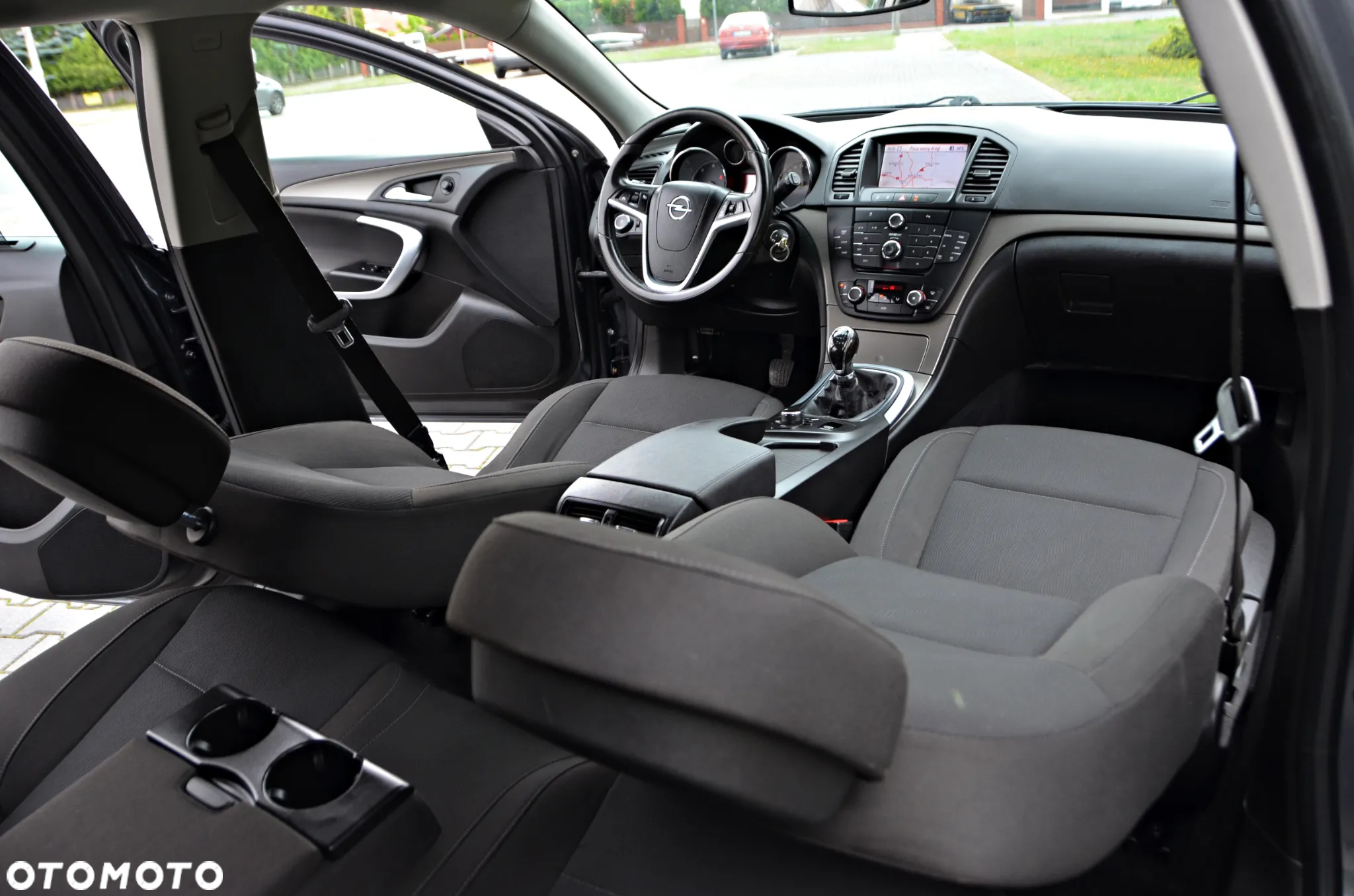 Opel Insignia 2.0 CDTI - 6