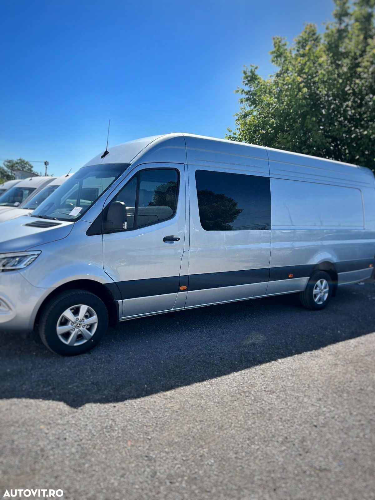 Mercedes-Benz Sprinter - 22