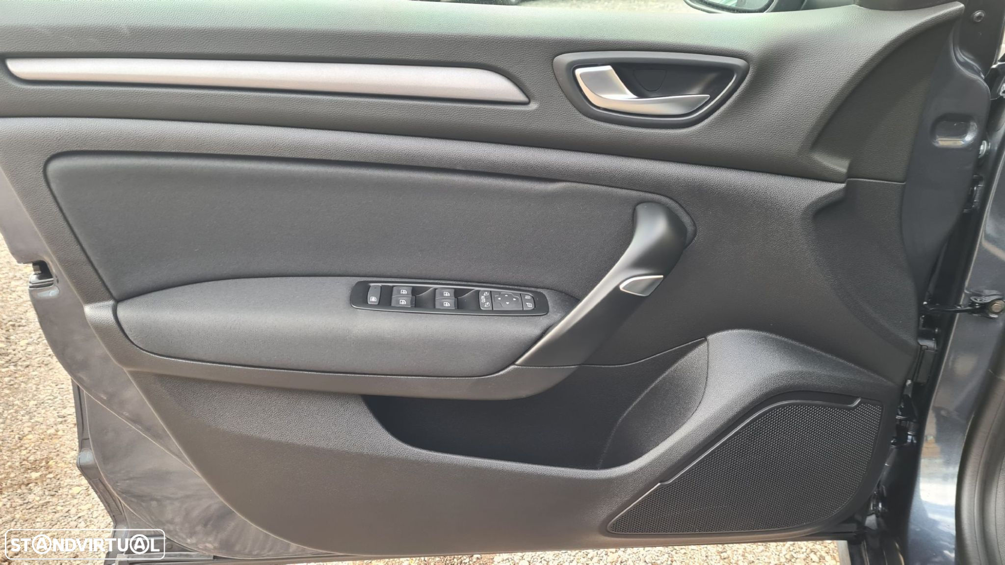 Renault Mégane 1.5 Blue dCi Intens EDC - 7