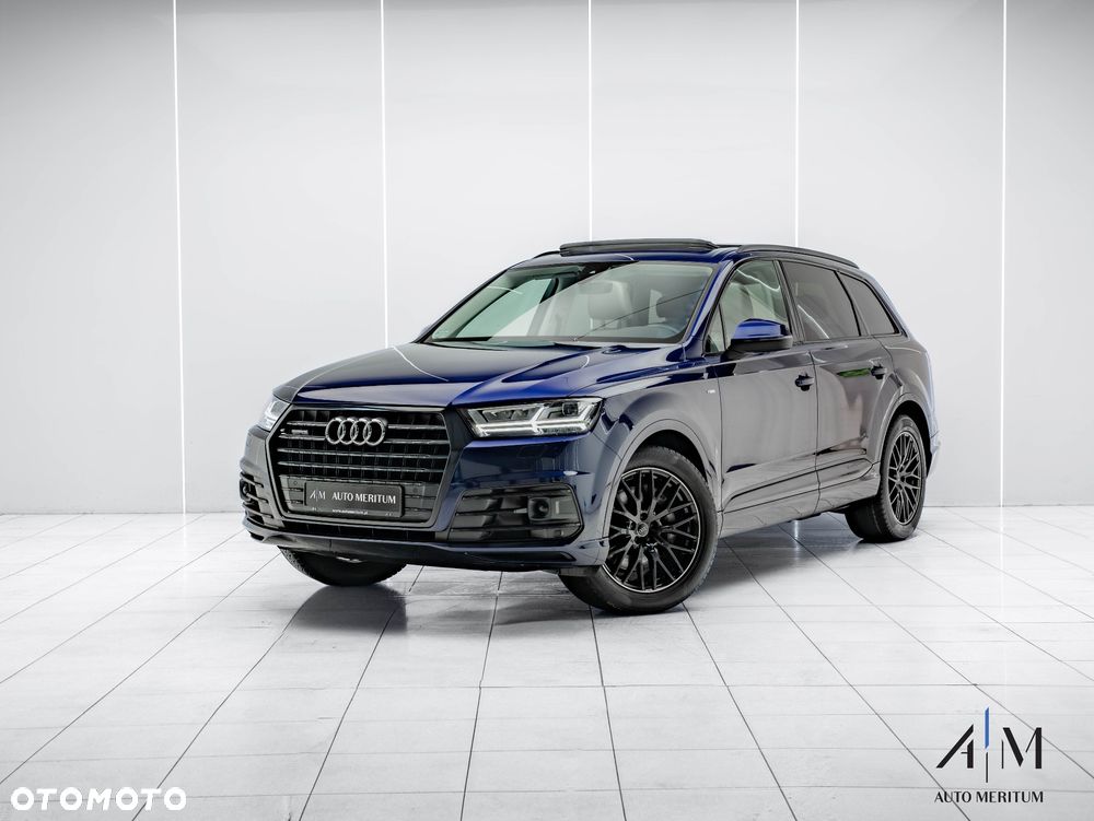 Audi Q7 - 1