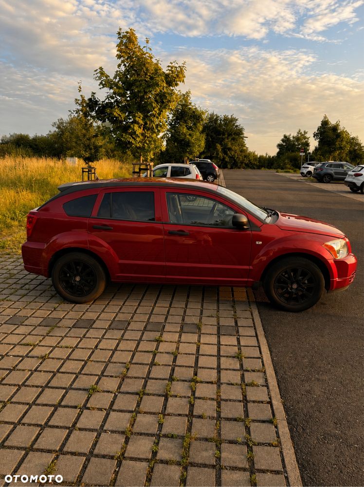 Dodge Caliber - 4