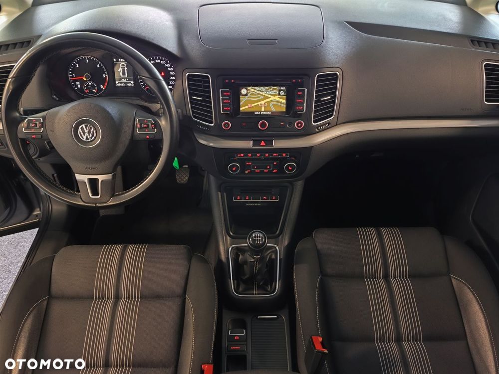 Volkswagen Sharan 2.0 TDI 4Mot Comfortline - 10
