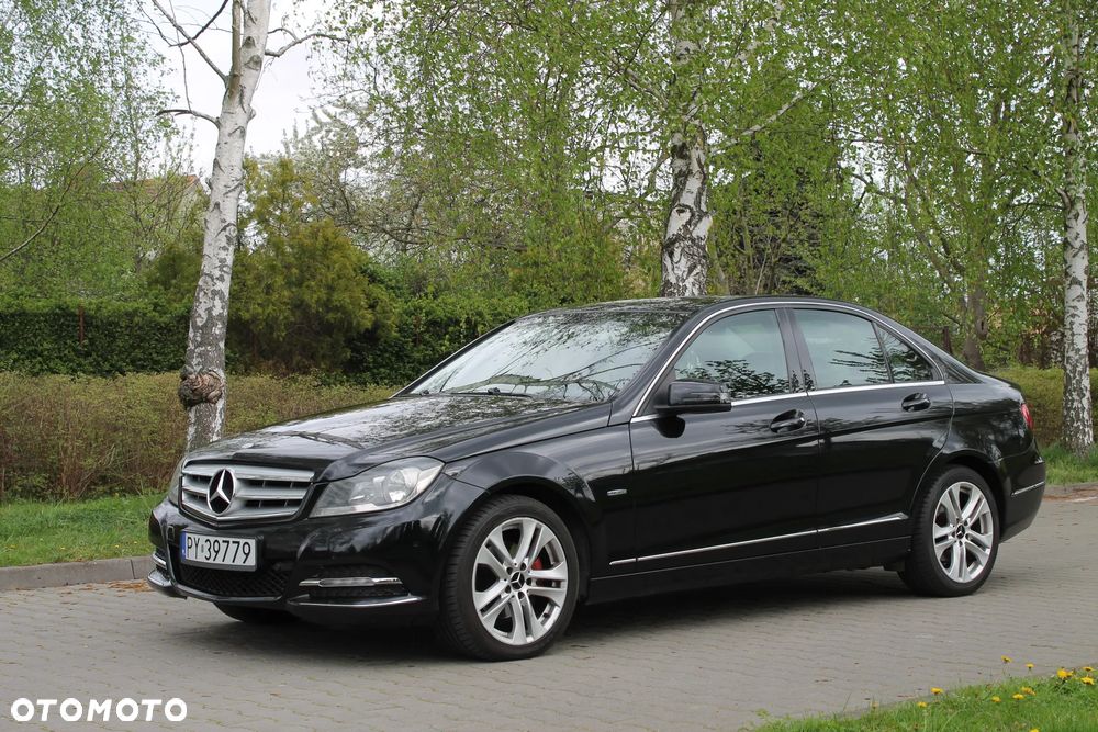 Mercedes-Benz Klasa C 180 CDI DPF (BlueEFFICIENCY) 7G-TRONIC Avantgarde - 1