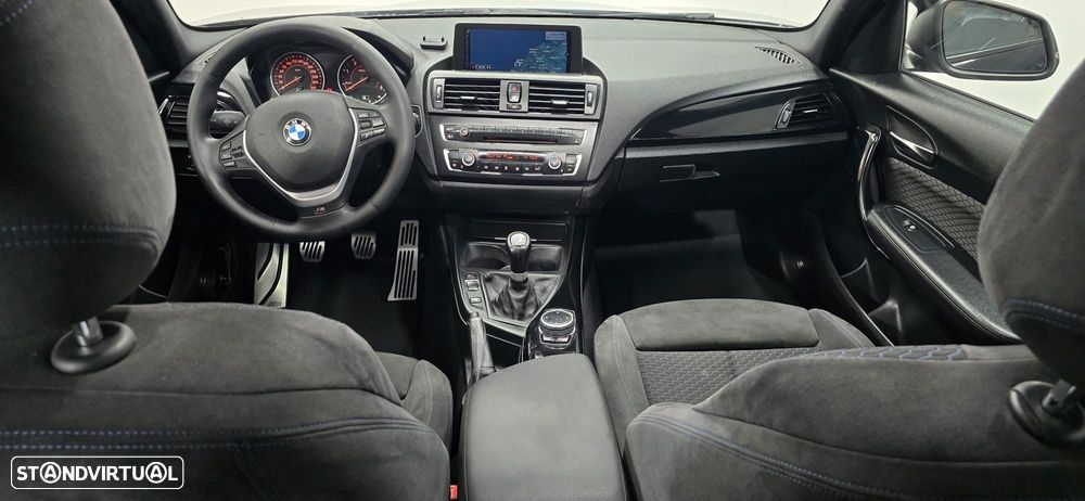 BMW 118 d Pack M - 9