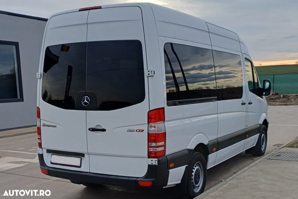 Mercedes-Benz Sprinter - 4
