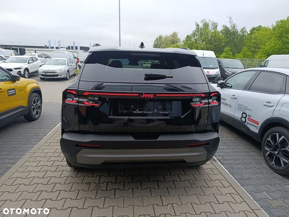 Jeep Compass - 8
