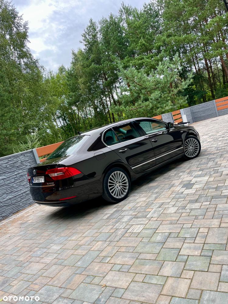 Skoda Superb 2.0 TDI 4x4 L&K DSG - 7