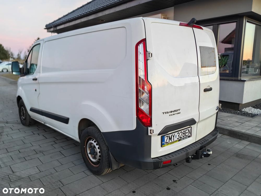 Ford TRANSIT CUSTOM - 4