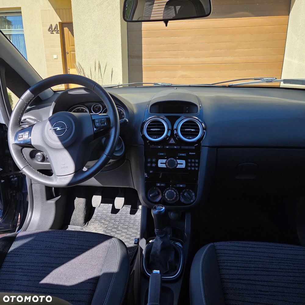 Opel Corsa 1.2 16V Enjoy - 6