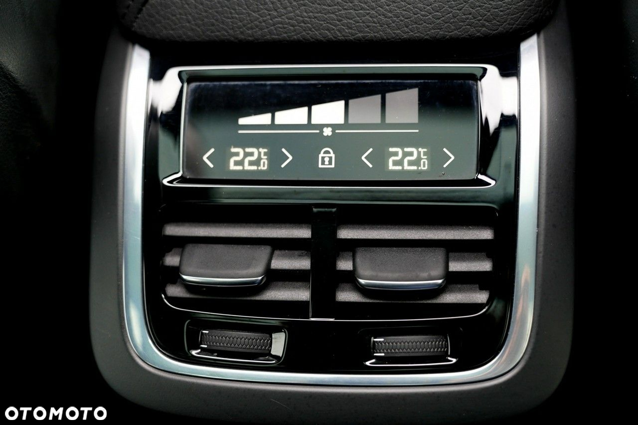 Volvo XC 60 D4 Inscription - 25