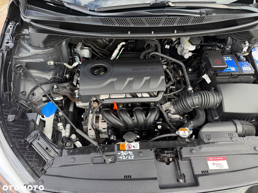 Kia Ceed 1.4 CVVT Dream-Team Edition - 17