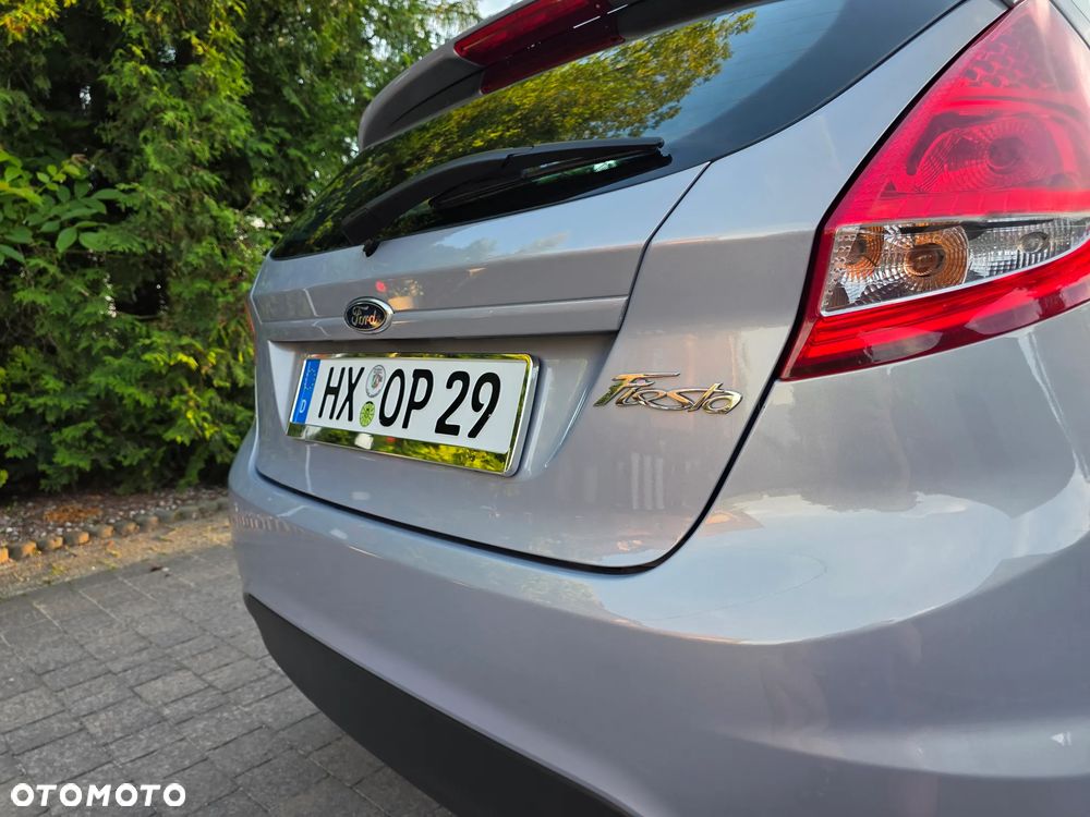 Ford Fiesta 1.4 Champions Edition - 15