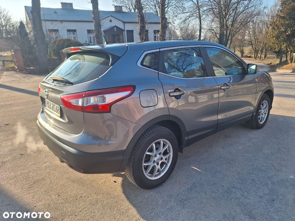 Nissan Qashqai - 4