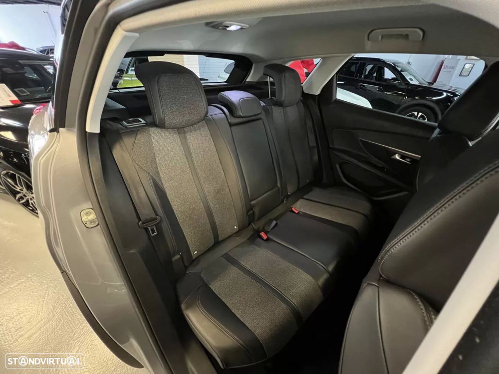 Peugeot 3008 1.5 BlueHDi GT Line EAT8 - 8