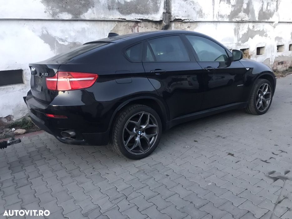 Dezmembram Bmw x6 3.0d e71 din 2009 - 2