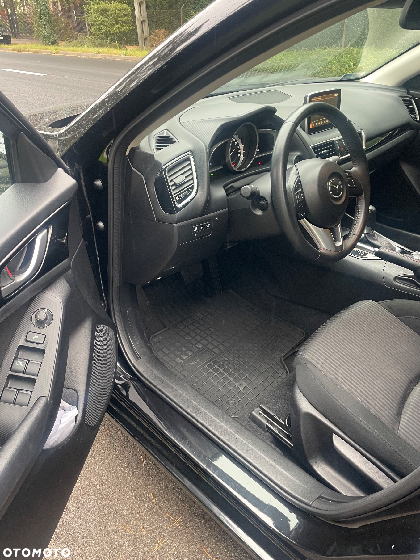 Mazda 3 2.0 Skymotion - 2