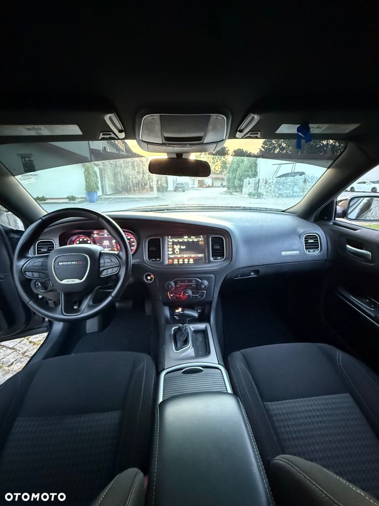 Dodge Charger - 5