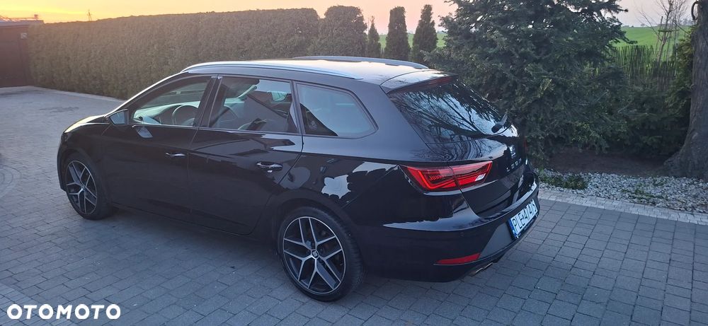 Seat Leon 2.0 TDI DPF Start&Stop FR - 10